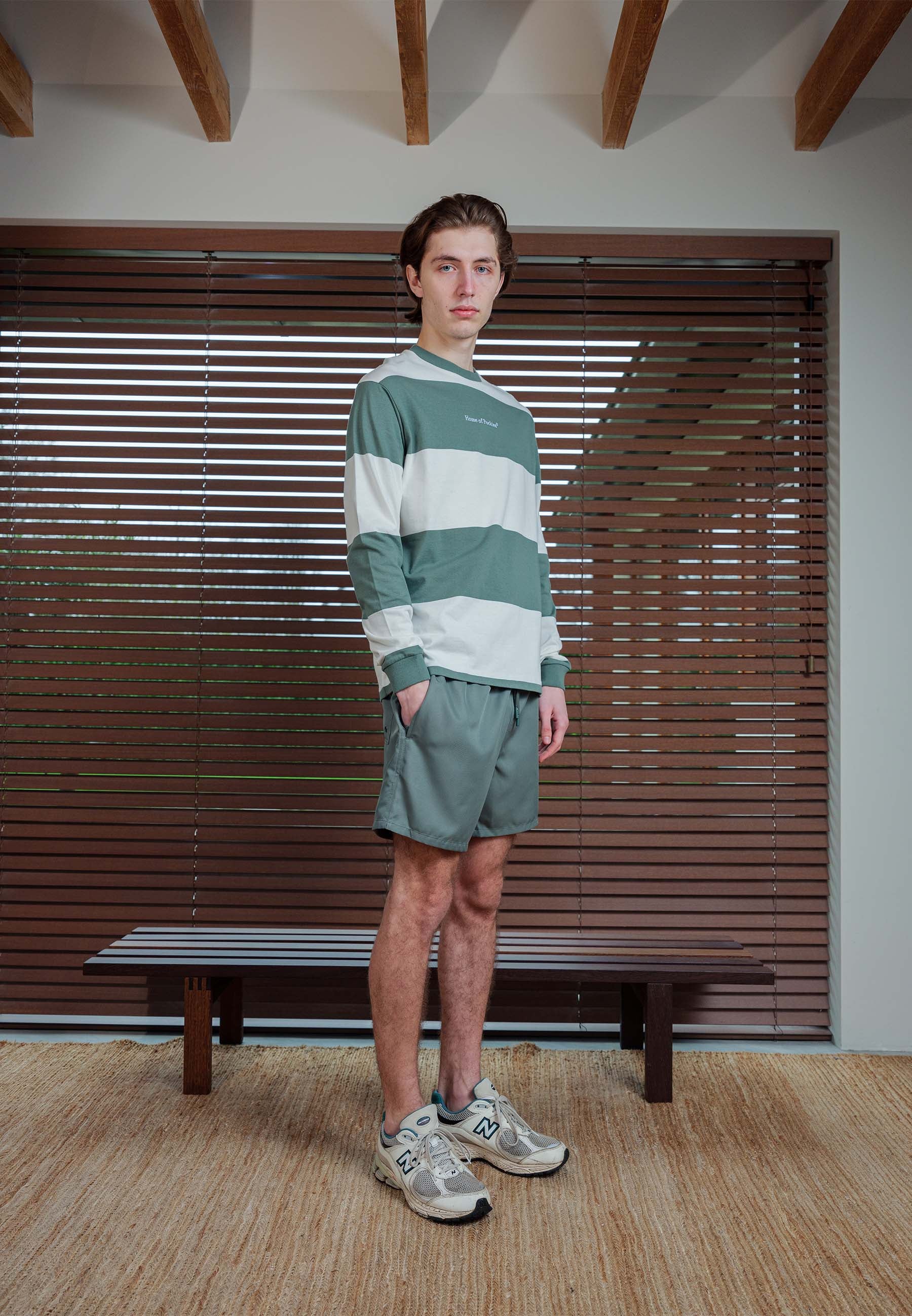 Zach: 188CM/6'2 wearing size L.